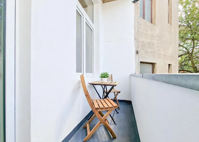 Tolstov - 3 - Kitchen - Balcony - 5 Min To Messe Dus Apartment Dusseldorf