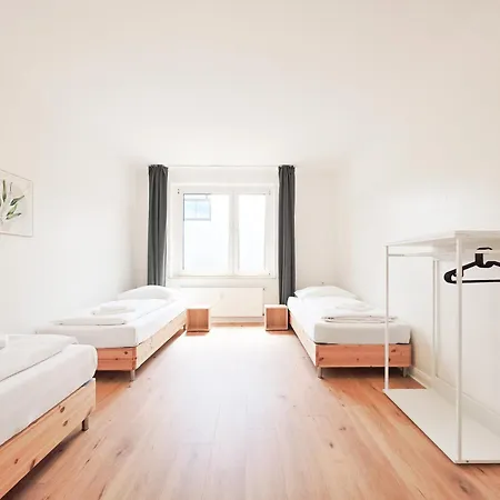 Tolstov - 3 - Kitchen - Balcony - 5 Min To Messe Dus * Düsseldorf