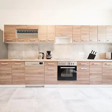 Apartmán Tolstov - 3 - Kitchen - Balcony - 5 Min To Messe Dus Düsseldorf