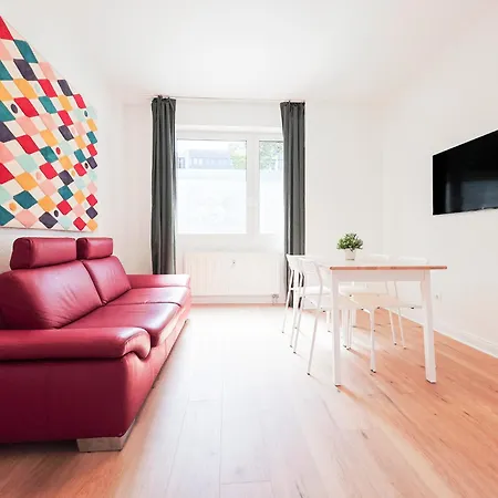 Apartmán Tolstov - 3 - Kitchen - Balcony - 5 Min To Messe Dus *